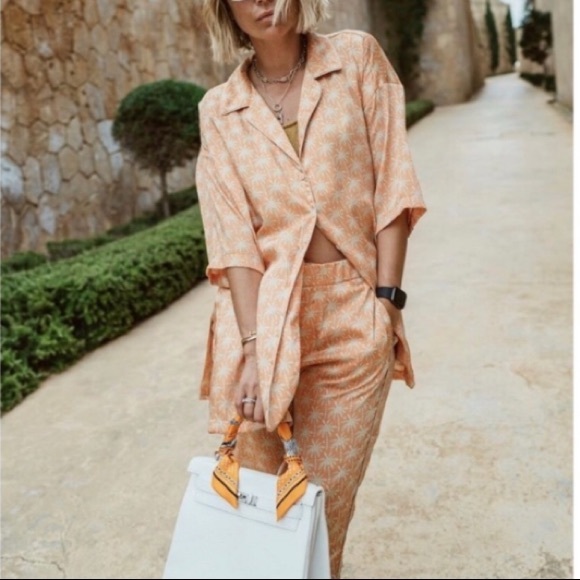 Zara 2 pieces tangerine print pajama style set - Picture 2 of 8